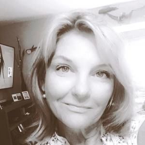 Meet your Posher, Jenny jones